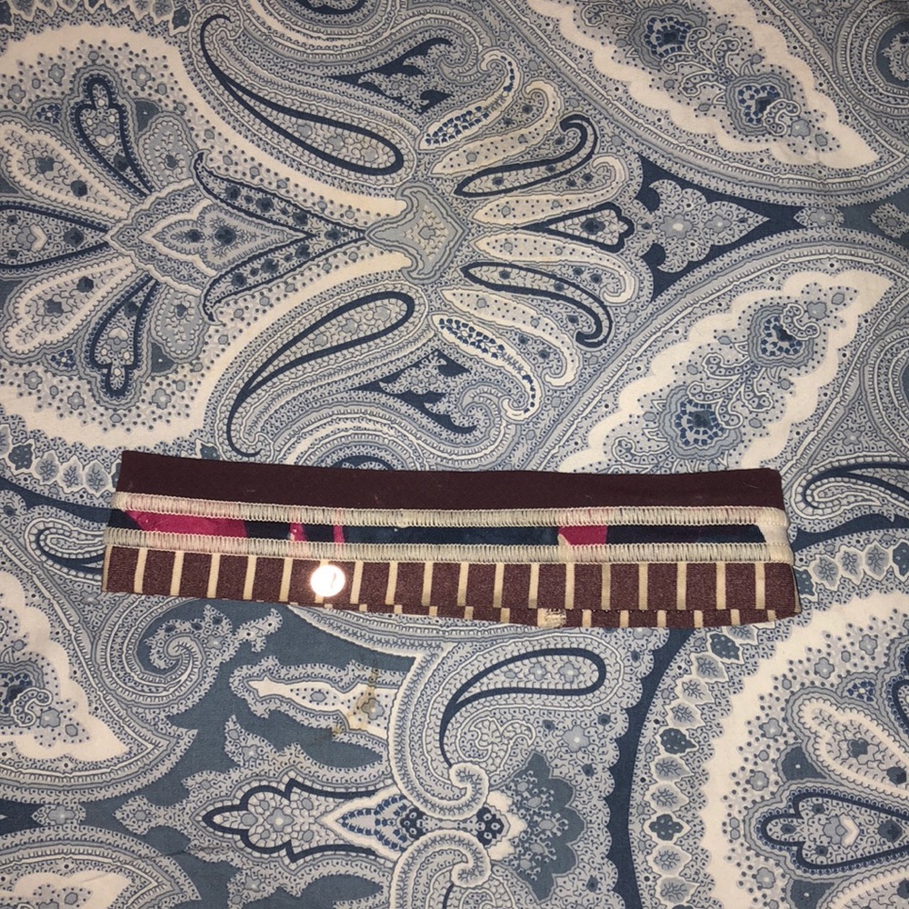 LULULEMON headband🎉